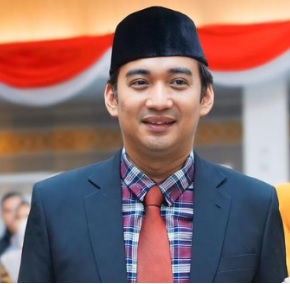 Foto Kepala Dinas