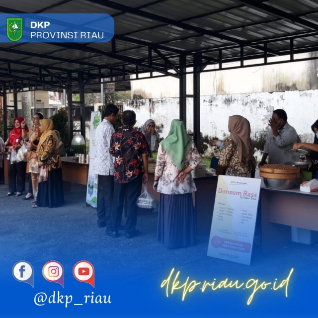 Pelaksanaan Bazar di Halaman Dinas Kelautan Dan Perikanan Provinsi Riau